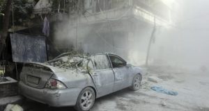 Vista de los daños producidos por el lanzamiento de un cohete en varios puntos del norte de Alepo. EFE/Archivo