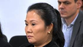 La sala aún no decide si se anula o no la orden de prisión preventiva por 36 meses, dictada contra Keiko Fujimori por el Caso Odebrecht, y que fue confirmada en segunda instancia.(Foto: AFP)