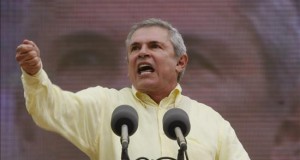 El favorito para la alcaldía de Lima seguirá en carrera, tras la decisión del JNE