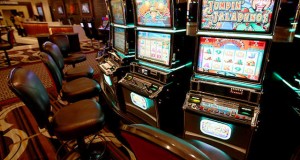 WCPO horseshoe casino slot machines_1404939028896_6740389_ver1.0_640_480
