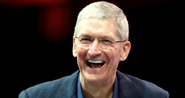 142030-tech-tim-cook_30dfa963fdf42721d21a3944d96a4cc6