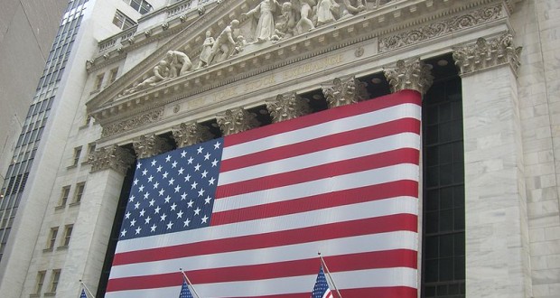 800px-Wall-Street_Nueva_York6397