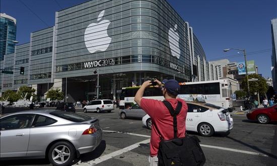 Apple se prepara para su gran cita anual con miles de desarrolladores
Vista exterior del Centro de Convenciones Moscone West en San Francisco, donde Apple celebra su conferencia anual para desarrolladores.