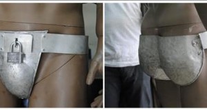 Cinturones de castidad para hombres, ¿la nueva moda en Kenia?
En el escaparate de una céntrica tienda de Nairobi, un maniquí desnudo luce un caparazón metálico que encierra sus genitales bajo llave: es el polémico cinturón de castidad para hombres que se ha empezado a comercializar con el pretexto de proteger a los kenianos de sus mujeres.