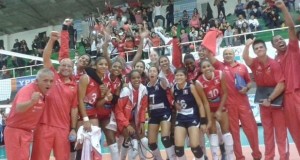 Perú derrotó a Colombia y se acerca la Copa Mundo de Vóley.