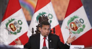 El Congreso autoriza el viaje de Humala a España para firmar acuerdos bilaterales
En la imagen, el presidente peruano, Ollanta Humala.