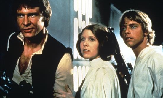 Han Solo será el protagonista de un nuevo filme del universo Star Wars
Harrison Ford (i), interpretando a Han Solo en un fotograma de la película de George Lucas, "La guerra de las galaxias", de 1977.