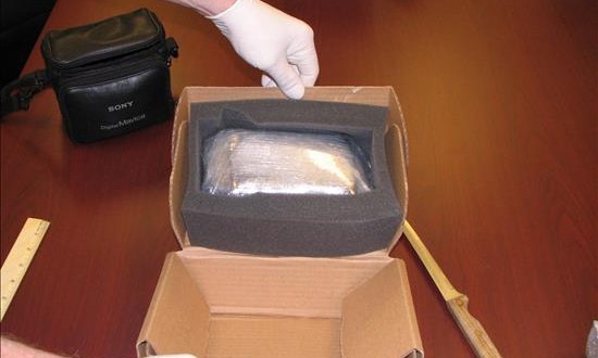 Veinte acusados en Nueva York por posesión y venta de heroína y crack
La fiscalía federal del distrito sur en Nueva York presentó hoy cargos contra veinte individuos por posesión de heroína y crack y conspirar para distribuir drogas en el condado de El Bronx.