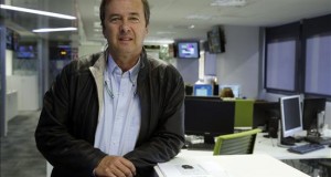 Escritores de España, México, Chile, Cuba y Perú en la feria boliviana del libro
El español Javier Moro, ganador del Premio Planeta 2011 con la novela "El Imperio eres tú", visitará por primera vez Bolivia y presentará este sábado 8 su obra "A flor de piel", editada por Seix Barral.