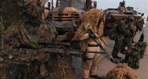 Rescatar a los cautivos de Sendero es un paso para terminar el terrorismo, según ministro
Los liberados, en su mayoría de la etnia indígena asháninka, se encuentran actualmente albergados en la base policial de Mazamari, centro de operaciones de las Fuerzas Armadas para combatir al remanente de Sendero Luminoso, que todavía opera en el Valle de los Ríos Apurímac, Ene y Mantaro (VRAEM)