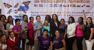 Empleadas domésticas migrantes de Latinoamérica piden respeto a sus derechos
Mujeres representantes de las trabajadoras domésticas fueron registradas este viernes durante el II Encuentro Latinoamericano y del Caribe de Trabajadoras Domésticas y Migrantes, en Managua (Nicaragua).