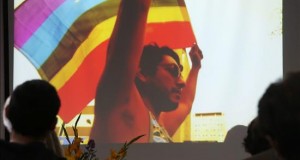 Informe sobre DDHH denuncia impunidad por el uso excesivo de la fuerza en Perú
Personas fueron registradas este viernes al observar un vídeo, durante la presentación del informe anual de la Coordinadora Nacional de Derechos Humanos (CNDDHH), en Lima (Perú).