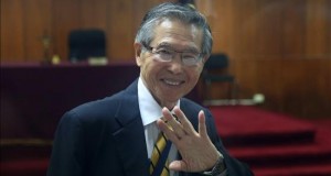 El expresidente Fujimori abandona su reclusión para acudir a cita médica
El expresidente peruano Alberto Fujimori durante una audiencia el pasado 8 de julio en Lima (Perú).