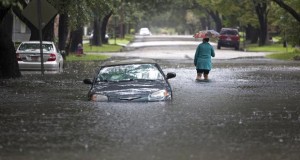2015-10-04t150903z930694141gf10000232005rtrmadp3storm-joaquin