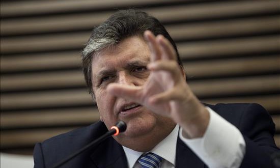 Alan García pendiente de resolución judicial que puede afectar su candidatura
El expresidente de Perú Alan García.