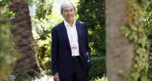 Premio Nobel de Economía dice en Lima que el euro no hizo más fuerte a Europa
Fotografía tomada el pasado 1 de junio en la que se registró al premio Nobel de Economía en 2010, el chipriota de origen griego Christopher Pissarides, quien desaconsejó crear una moneda única para América Latina, aunque valoró el caso de Ecuador y Panamá, países dolarizados.