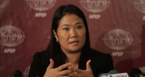 Keiko Fujimori continúa primera en la intención de voto para las presidenciales de 2016
La candidata presidencial peruana por el partido Fuerza Popular,.