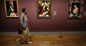 el Bosco a Rafael a golpe de ratón
Vista de los cuadros "La Piedad" (i), "La Sagrada Familia" (c) y "La Virgen de la leche", del pintor Luis de Morales, "El Divino", del pintor extremeño renacentista en el Museo del Prado.