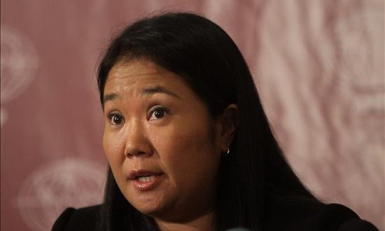 Keiko Fujimori baja dos puntos y Kuczynski retoma su ascenso, según un sondeo
La candidata presidencial peruana Keiko Fujimori.