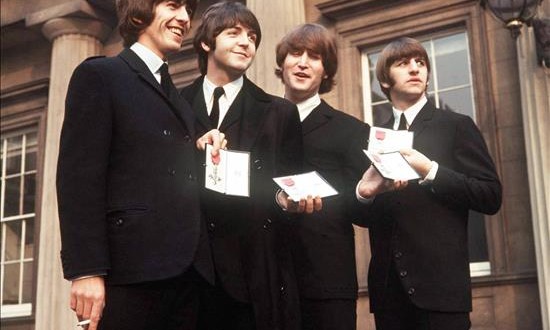 La música de The Beatles, disponible en streaming a nivel mundial esta noche
Foto de archivo de octubre de 1965 del grupo británico The Beatles.