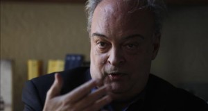 Vila-Matas considera "una salvajada" el desalojo de una emblemática librería de Lima
En la imagen, el escritor español Enrique Vila-Matas.