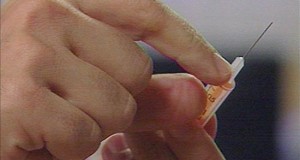 Los antibióticos debilitan las defensas y exponen a enfermedades víricas
Los antibióticos, necesarios para tratar enfermedades causadas por microorganismos como las bacterias, debilitan las defensas y nos hacen más vulnerables a los virus, según un estudio publicado hoy por la revista Proceedings of the National Academy of Sciences (PNAS)