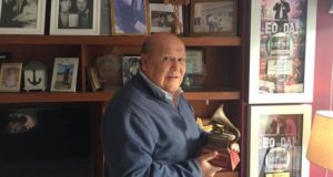 El cantante argentino Leo Dan posa durante una entrevista con Efe el 2 de febrero de 2019 en Miami (EE.UU). EFE