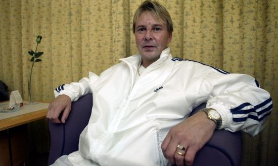 Foto de archivo del saltador de esquí Matti Nykänen en el hotel Tapiola Garden de Espoo (Filandia) el 20 de agosto de 2004. EFE/Archivo