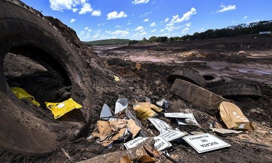 Vista de los desastres causados por la ruptura de una represa de Vale, en Brumandinho (Brasil). EFE/Archivo