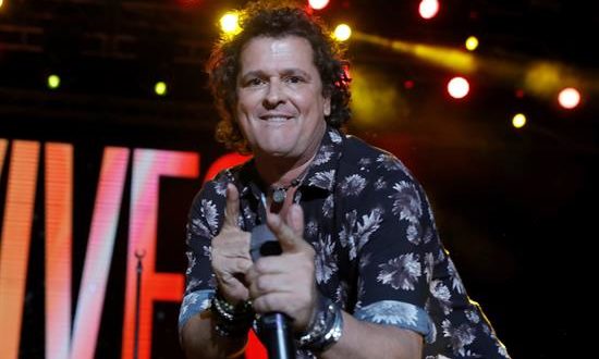 En la imagen, el cantante colombiano Carlos Vives. EFE/Archivo
