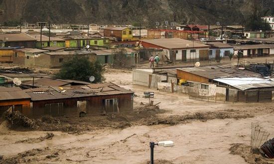 El deceso de la mujer fue confirmado por el Gobernador de la localidad del Tamarugal, Luis Tobar, quien precisó que el lamentable suceso se originó en el poblado de Macaya, en Pozo Almonte, a 1.770 kilómetros al norte de Santiago. EFE/Archivo