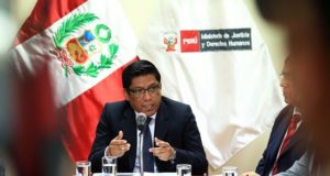 En la imagen, el ministro peruano de Justicia y Derechos, Vicente Zeballos. EFE/Archivo