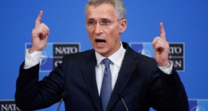 El secretario general de la OTAN, Jens Stoltenberg, pronuncia su discurso, este martes, antes de una reunión de ministros de Defensa de la OTAN, en la sede de la Alianza en Bruselas, Bélgica. EFE