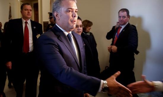 El presidente de Colombia se reúne con representantes de Guaidó en Washington