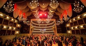 Vista general del vals durante la inauguración del Baile de la Ópera de Viena el año pasado. EFE/Archivo