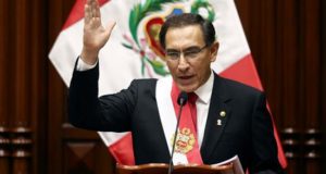 En la imagen, el presidente de Perú, Martín Vizcarra. EFE/Archivo