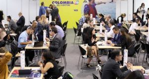 Oferentes y compradores turísticos participan en la rueda de negocios ProColombia Travel Mart el jueves 28 de febrero de 2019 durante la Vitrina Turística de Anato (Asociación Colombiana de Agencias de Viajes y Turismo), en Bogotá (Colombia). EFE