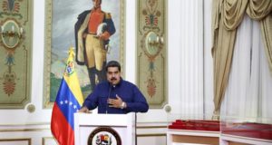 Fotografía de archivo cedida por el Palacio de Miraflores donde ve al presidente de Venezuela, Nicolás Maduro, en Caracas (Venezuela). EFE/Palacio de Miraflores