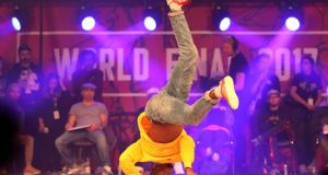 El presidente del Comité Olímpico Internacional (COI), Thomas Bach, anunció que la organización de los Juegos de París 2024 ha propuesto que el breakdance sea incluido en su programa deportivo, algo que se debatirá en el organismo para tomar una decisión final en 2020. EFE/EPA/Archivo