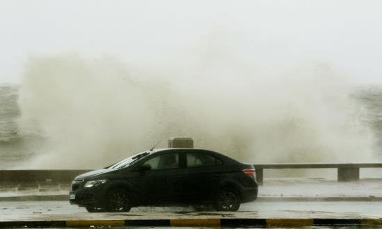 El Instituto Uruguayo de Meteorología (Inumet) emitió este jueves una alerta naranja por "tormentas fuertes" con un una probabilidad del 75 % para 15 departamentos del país. EFE/Archivo