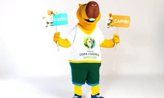 Fotografía del 2 de abril de 2019 cedida por el comité local de la Copa América 2019 que muestra a la mascota de la Copa América 2019, que se celebrará en Brasil entre el 14 de junio y el 7 de julio. La Copa lanzó este viernes una encuesta en Internet para escoger el nombre de la mascota del torneo entre dos opciones: Capibi o Zizito. EFE/Alexandre Loureiro/COL Copa América Brasil 2019