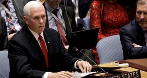 El vicepresidente de Estados Unidos, Mike Pence, llamó este miércoles a la ONU a reconocer a Juan Guaidó como presidente de Venezuela y a revocar las credenciales del embajador del Gobierno de Nicolás Maduro ante la organización.