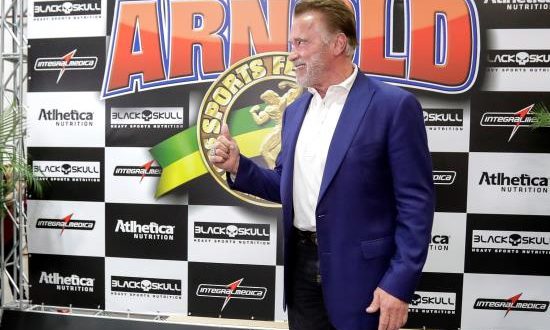 El actor, culturista y exgobernador de California Arnold Schwarzenegger pidió a los gimnasios que hagan un esfuerzo por integrar a personas con discapacidad, pues "todos tienen derecho a una buena salud física e intelectual".