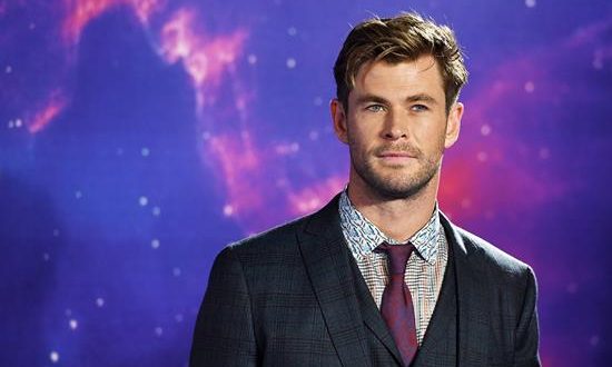 El actor australiano Chris Hemsworth llega al evento para fanáticos de Avengers Endgame UK el pasado miércoles en Londres (Reino Unido). EFE