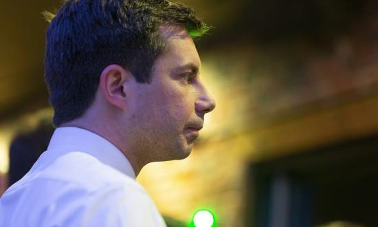 En la imagen, Pete Buttigieg, alcalde de South Bend (Indiana) y aspirante a la candidatura demócrata para las elecciones de 2020 en EE.UU. EFE/Archivo