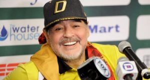 En la imagen, el técnico argentino de Dorados de Sinaloa, Diego Armando Maradona. EFE/Archivo