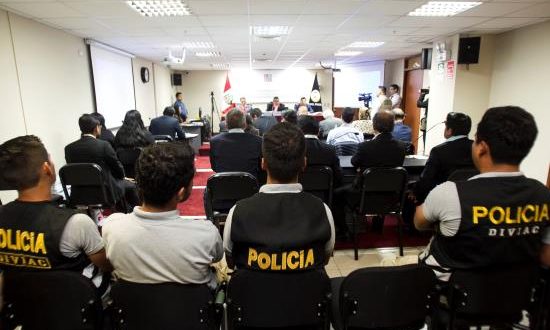 La Primera Sala Penal de Apelaciones confirmó este martes la detención preliminar, por diez días, contra los exfuncionarios del segundo Gobierno de Alan García (2006-2011) investigados por presunta corrupción en el caso Odebrecht en Perú.