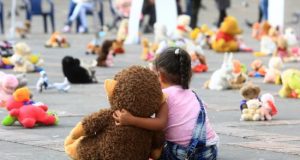 "América Latina sigue siendo una región muy insegura para las niñas y las mujeres (...) y eso es sumamente preocupante", dijo a Efe Alejandra Nuño, del Centro de Derechos Humanos de las Mujeres, que apoya víctimas de la violencia de género y a familias afectadas por desapariciones forzadas en México. EFE/Archivo