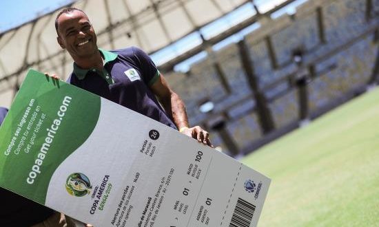 Este será el penúltimo paquete de entradas que serán comercializadas al público en general para alguno de los 26 partidos del torneo de selecciones más antiguo del mundo. EFE/Archivo