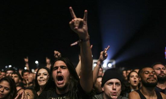 Los últimos boletos en acabarse fueron los del 28 de septiembre, para cuando están previstos los conciertos de Foo Figthers, Weezer y Tenacious D, entre otros grupos y artistas. EFE/Archivo